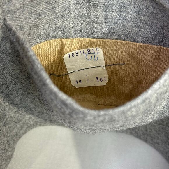 Yves Saint Laurent Light Grey Wool Vest Waistcoat Size 44 YSL Vintage Academia - Picture 3 of 6